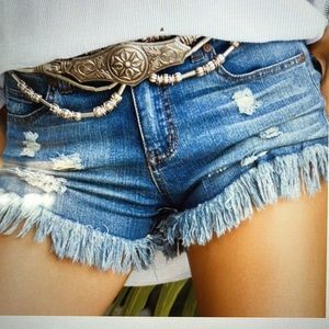 Elan Distressed Fringe Shorts Size Small